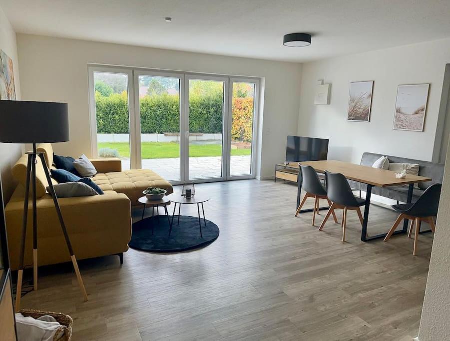 Die Rehtraenke Lingen Bagian luar foto